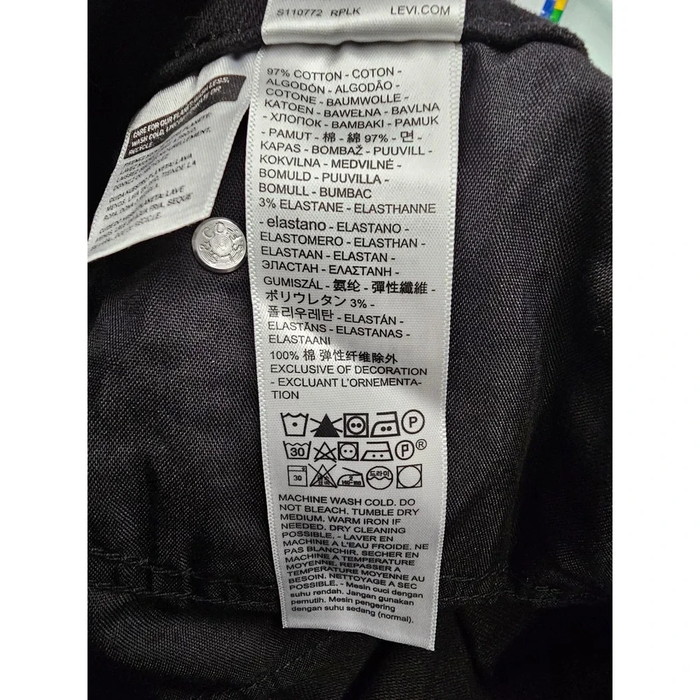 Levi's Womens Mid-Length Shorts Black Cotton Blend Casual Size 34/18
